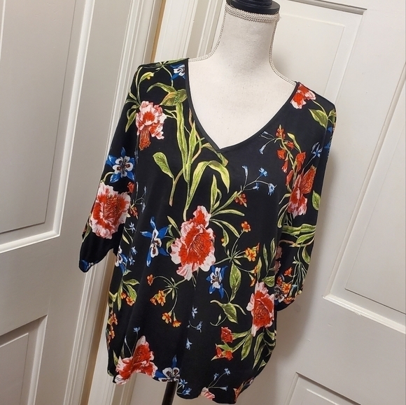 Carmen Floral Print Knit Top Size XL - Picture 1 of 9